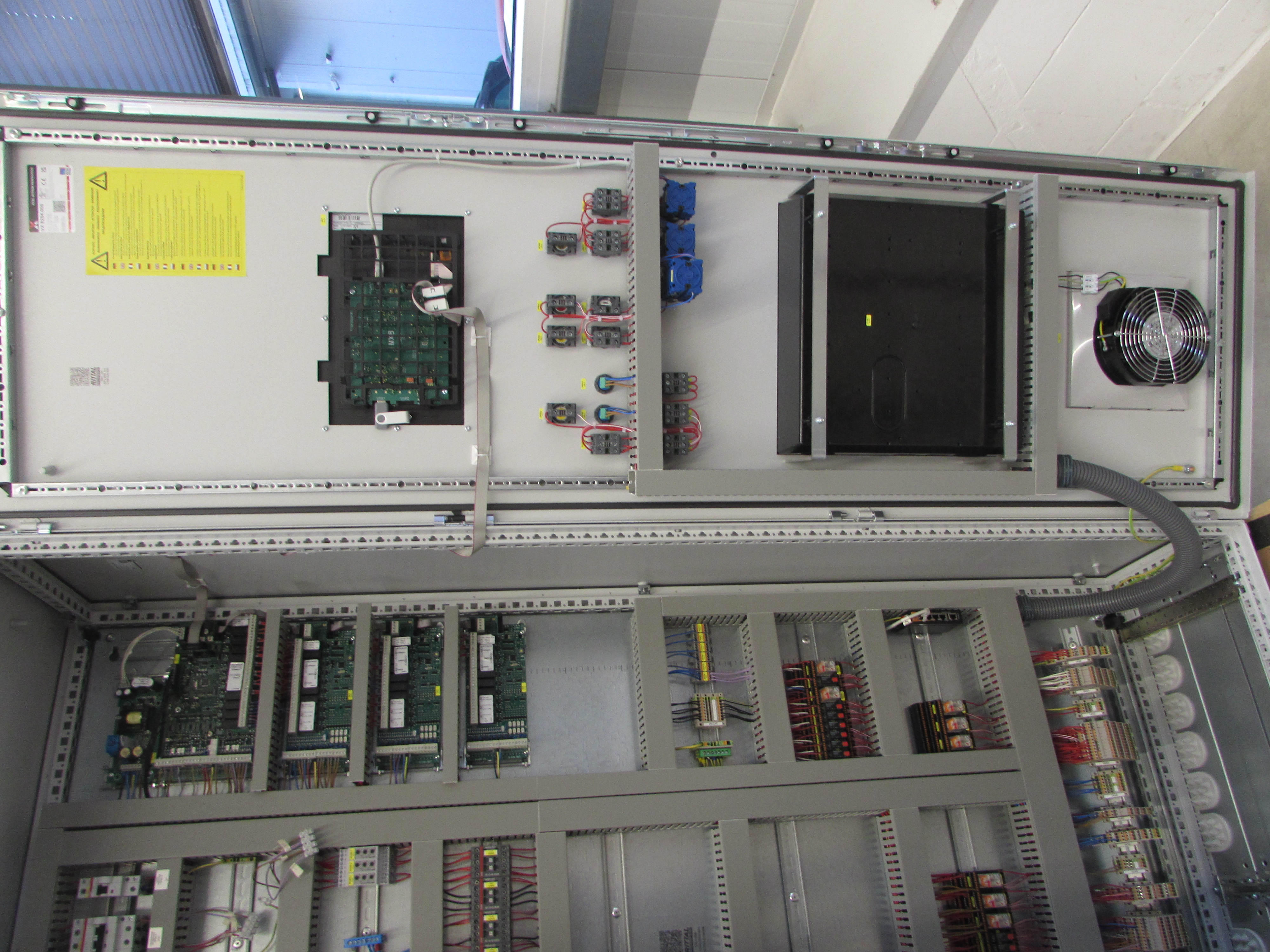 Switch cabinet Natura Step 24-18 2x Viper Premium